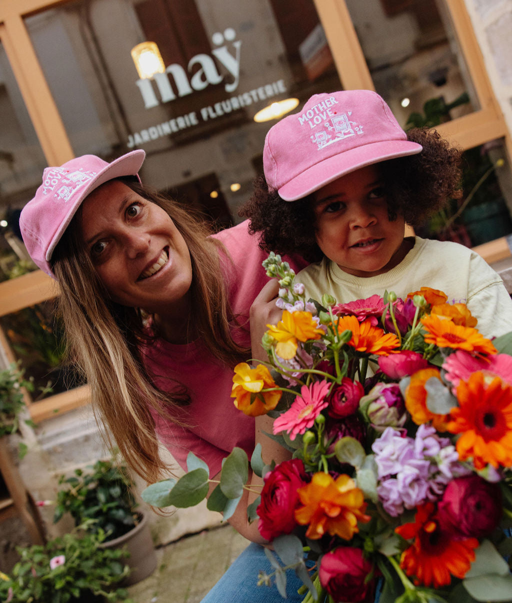 Duo mamma bambino cappellini rosa ricamo visiera curva Hello Hossy