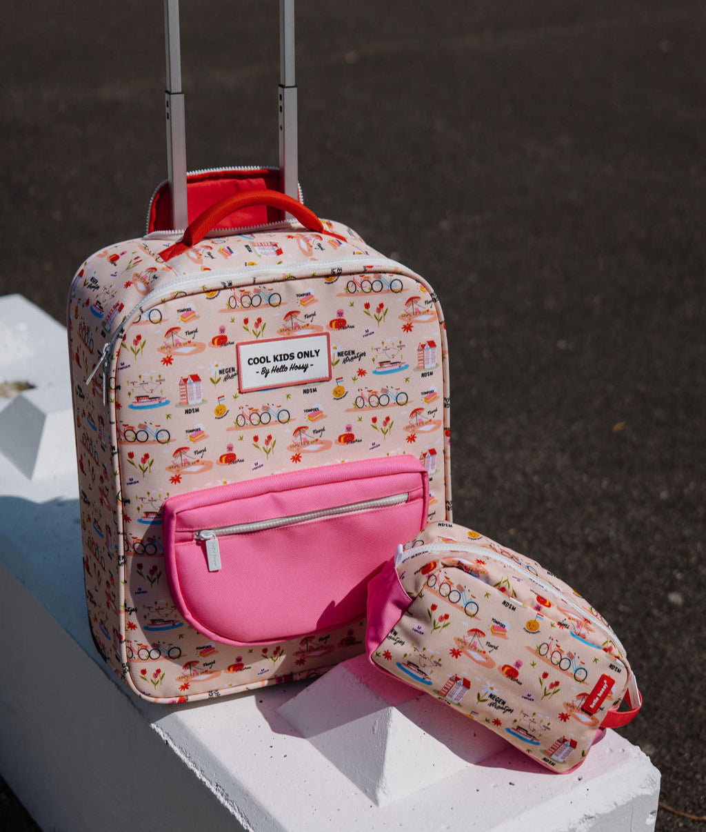Beauty case da bambino rosa, stampa biciclette e motivi da viaggio Hello Hossy