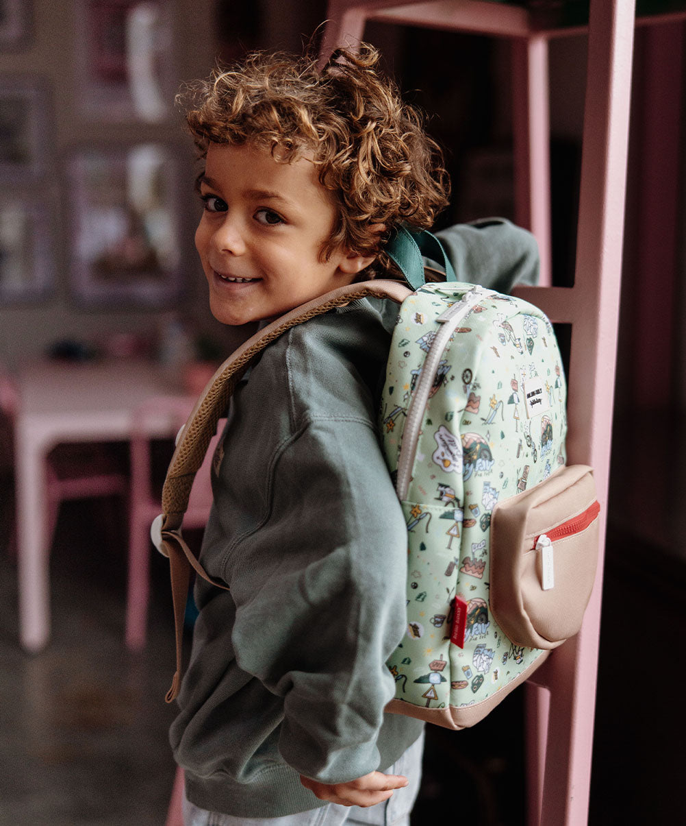 Zaino verde per bambini con motivi viaggio e bicicletta, tasca beige Hello Hossy