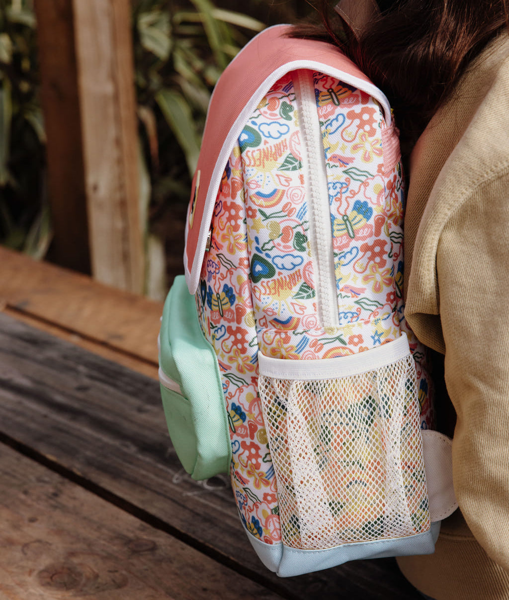 Zaino per bambini bianco e rosa con motivo floreale e tasca in rete Hello Hossy