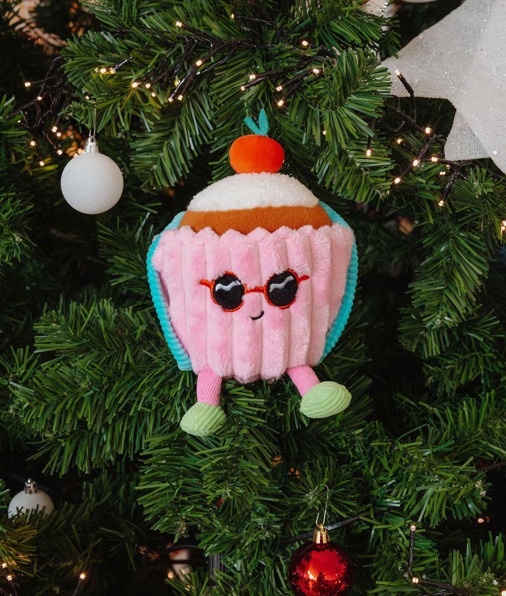 Peluche bambino rosa a forma di torta con occhiali da sole e ciliegia Hello Hossy