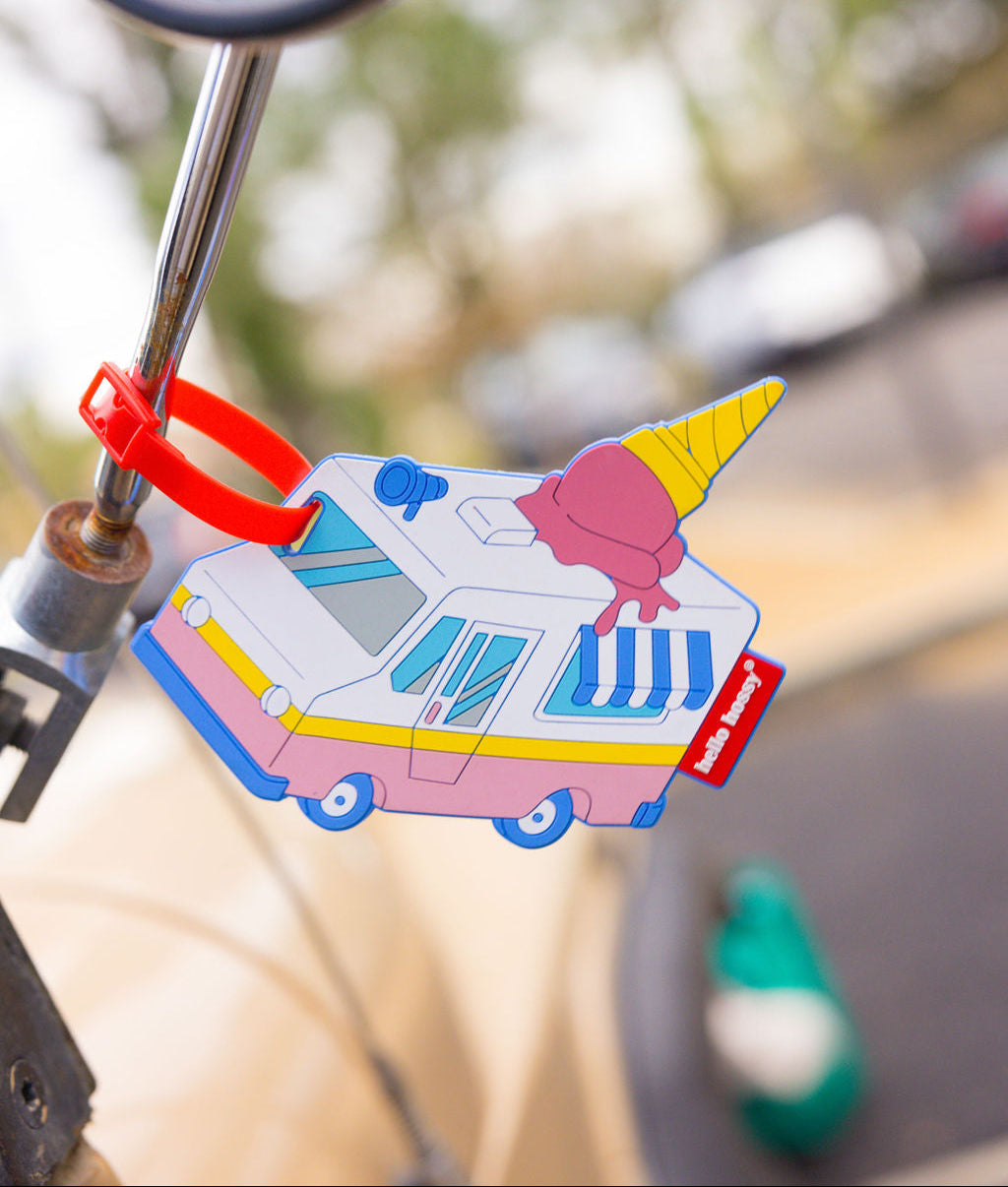 Etichetta per valigia bianca per bambini, motivo auto e camion dei gelati Hello Hossy