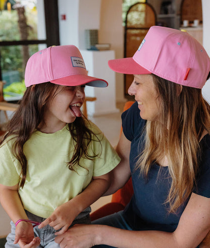 Duo mamma bambino cappellini rosa visiere curve Hello Hossy