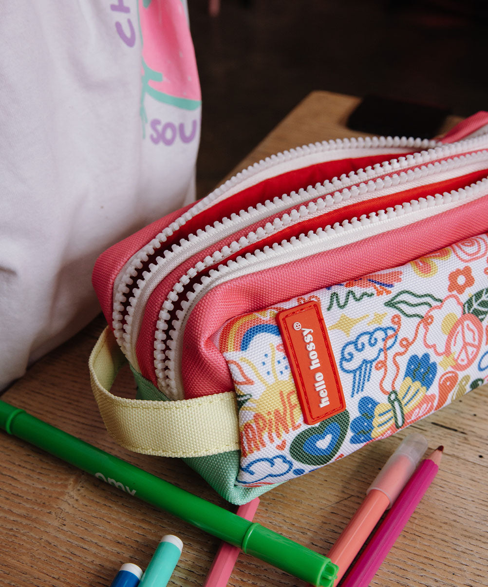 Astuccio scolastico per bambini bianco e verde con motivi floreali e doppia chiusura Hello Hossy