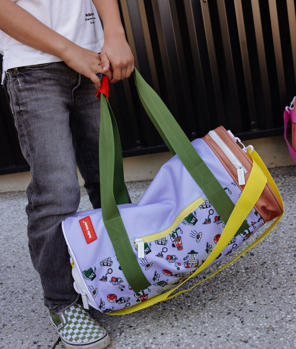 Borsa sportiva per bambini blu con motivo sport, spallacci colorati Hello Hossy
