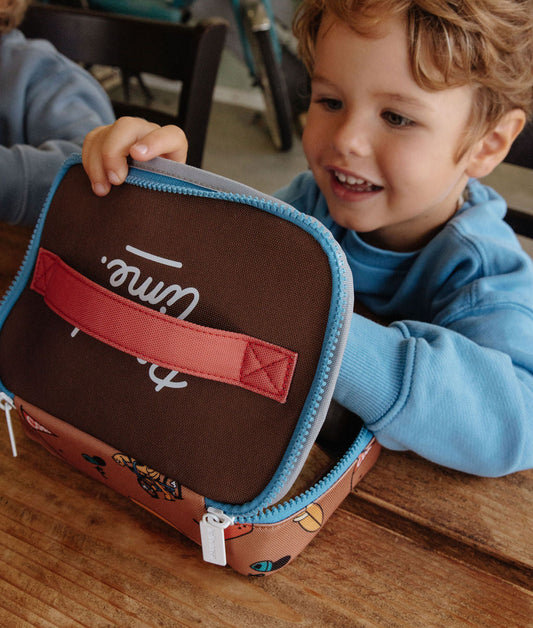 Borsa merenda per bambini marrone con stampa Mascotte bicicletta, zip blu Hello Hossy