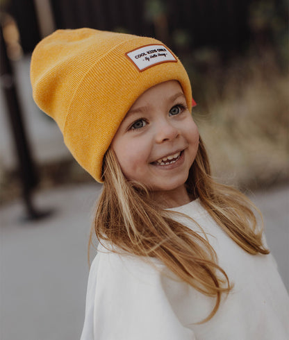 Berretto bambino giallo chiné con patch ricamato Cool Kids Only Hello Hossy