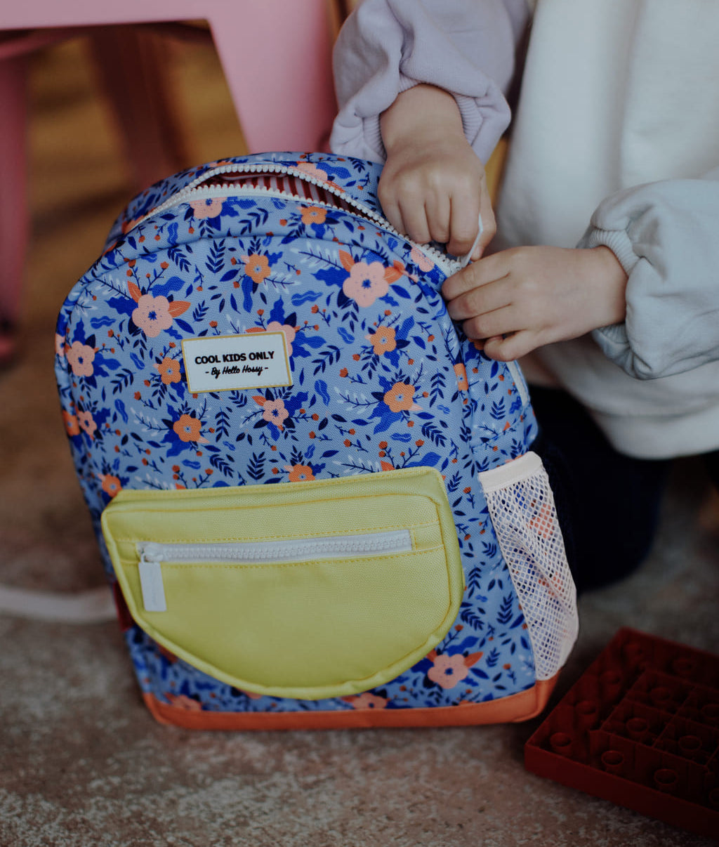 Zaino per bambini blu, motivo fiori, tasca gialla Hello Hossy