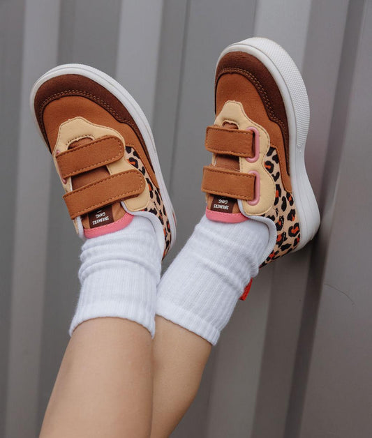 Sneakers per bambini crema e marroni, stampa leopard, fasce in velcro Hello Hossy