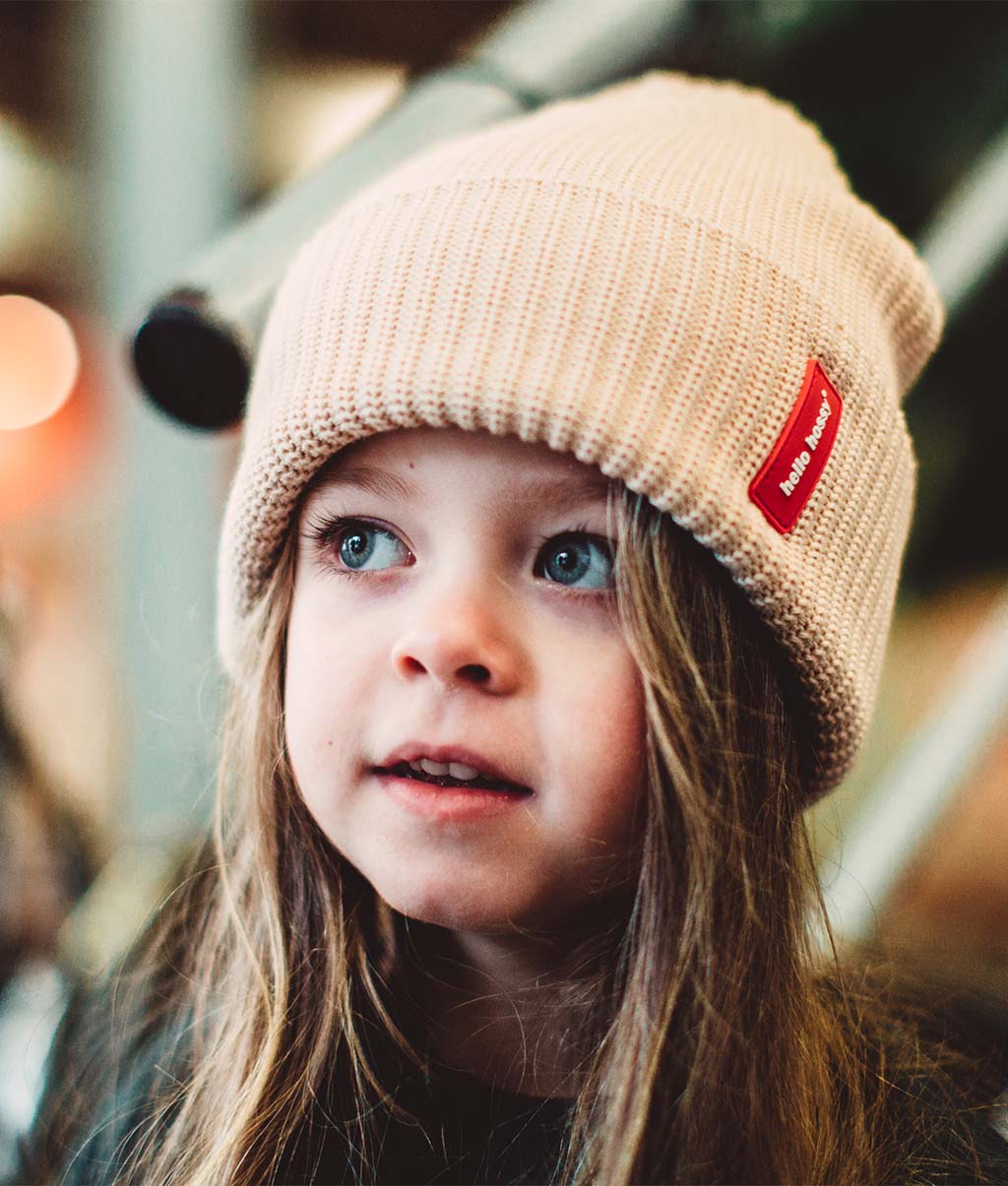 Berretto colorato Bambini & Adulti Flow Creamy, 100% cotone biologico, senza pompon, dai 9 mesi, Cool Kids Only!
