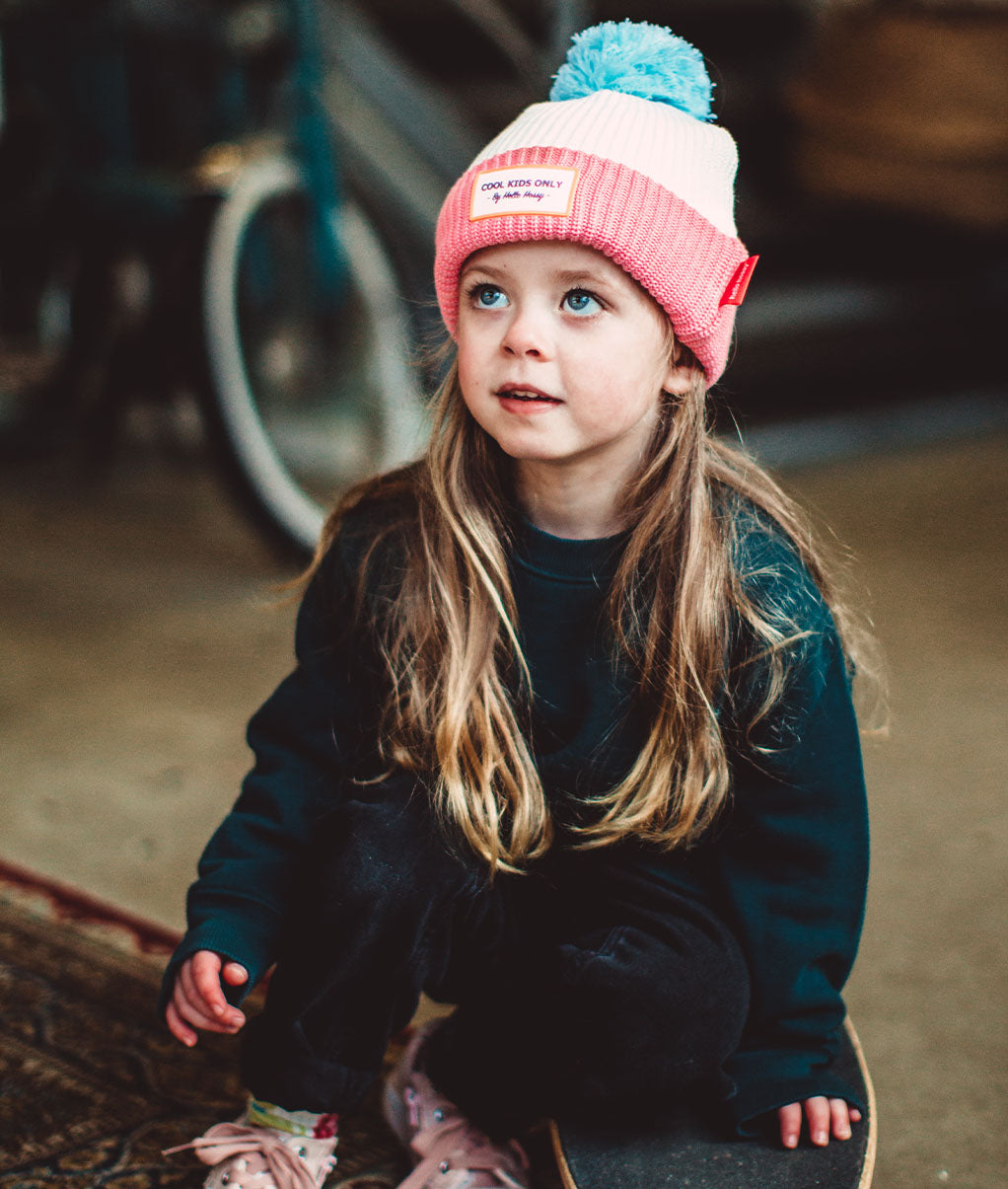 Berretto Bambini Color Block Pink Ice, con pompon, fodera in pile, cotone biologico, da 9 mesi, Cool Kids Only!