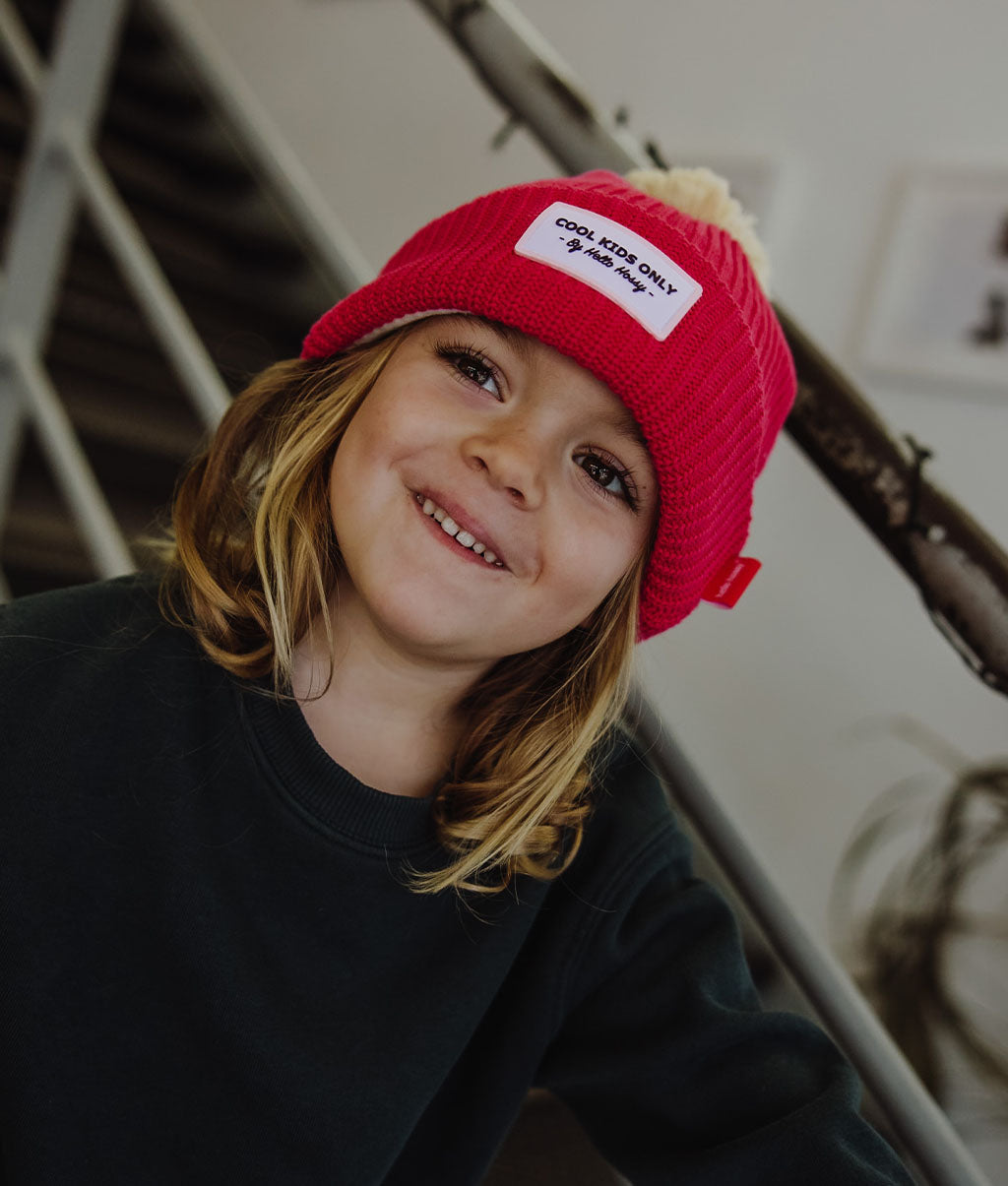 Berretto bambini Color Block Framboise, con pompon, fodera in pile, cotone biologico, dai 9 mesi, Cool Kids Only!