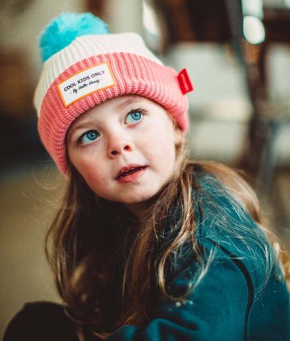 Berretto Bambini Color Block Pink Ice, con pompon, fodera in pile, cotone biologico, da 9 mesi, Cool Kids Only!