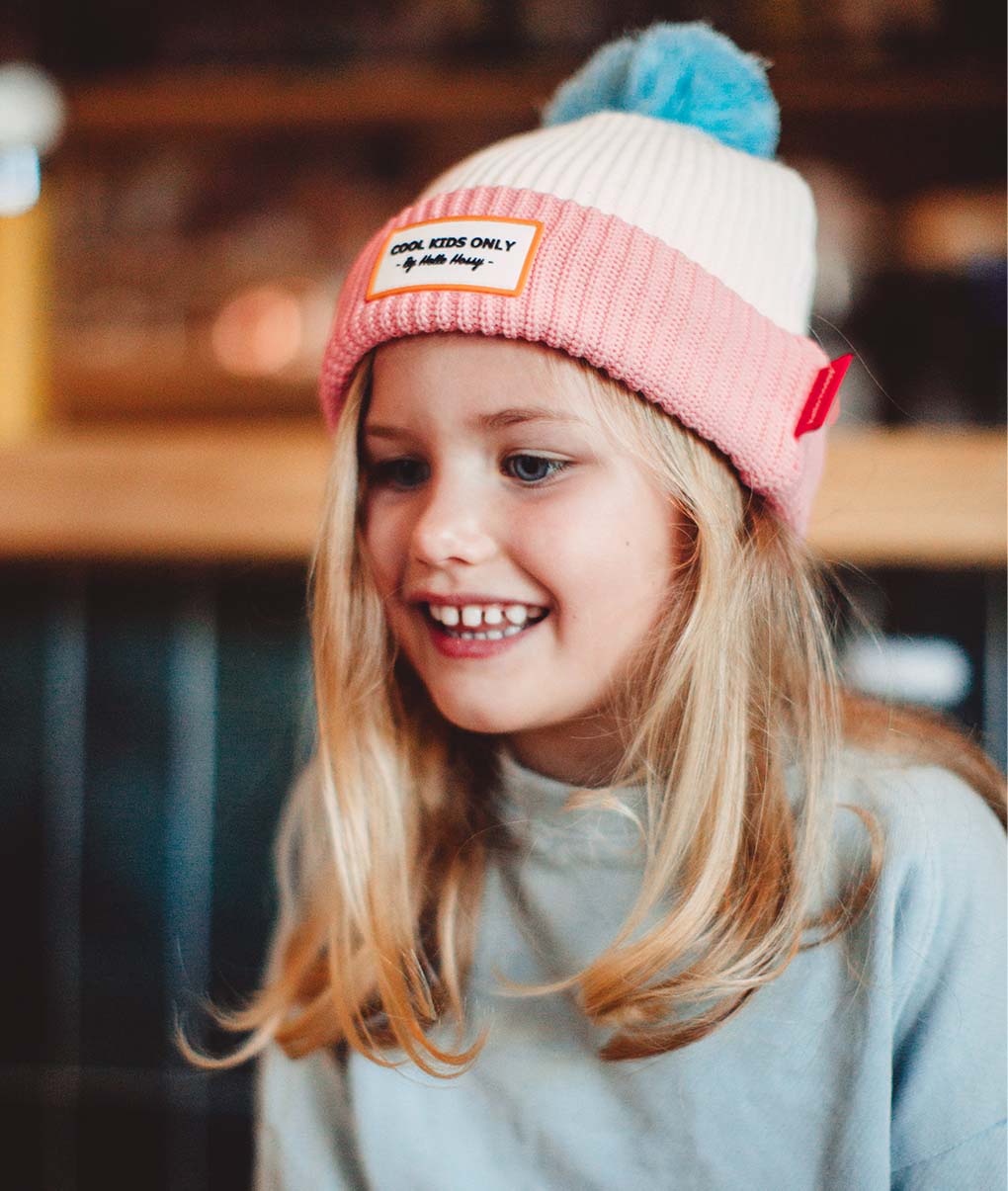 Berretto Bambini Color Block Pink Ice, con pompon, fodera in pile, cotone biologico, da 9 mesi, Cool Kids Only!