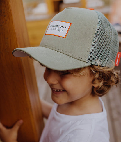 Cappellino genitori e bambini Mini Olive, stile Trucker, matchy-matchy, eco-responsabile, dai 9 mesi, Cool Kids Only!