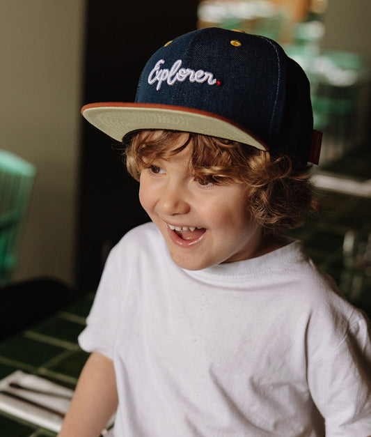 Cappellino Genitori e Bambini Jean Explorer, visiera piatta, cotone biologico, certificato Oeko-Tex, da 9 mesi, Cool Kids Only !