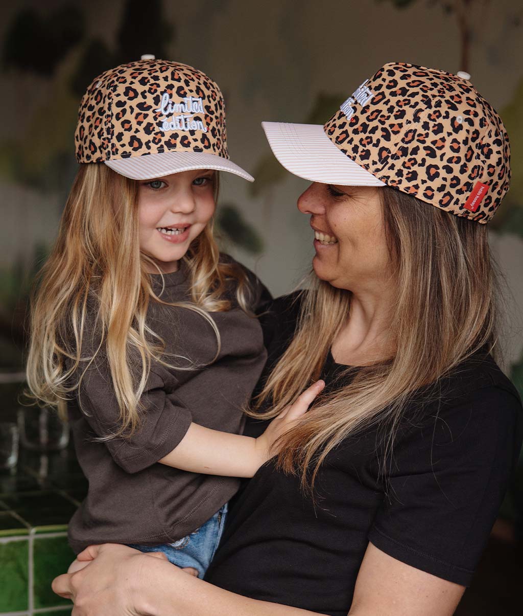 Cappellino Mamme-Bambini Leopard #6, visiera curva, matchy-matchy, eco-responsabile, dai 9 mesi, Cool Kids Only !