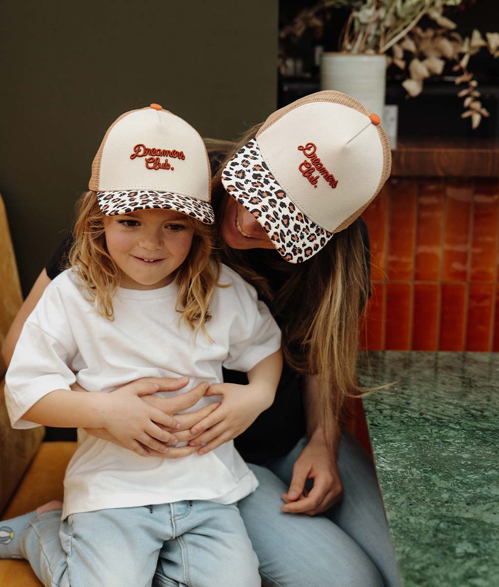 Cappellino Mamme-Bambini Leopard #2, stile Trucker, matchy-matchy, eco-responsabile, da 9 mesi, Cool Kids Only !