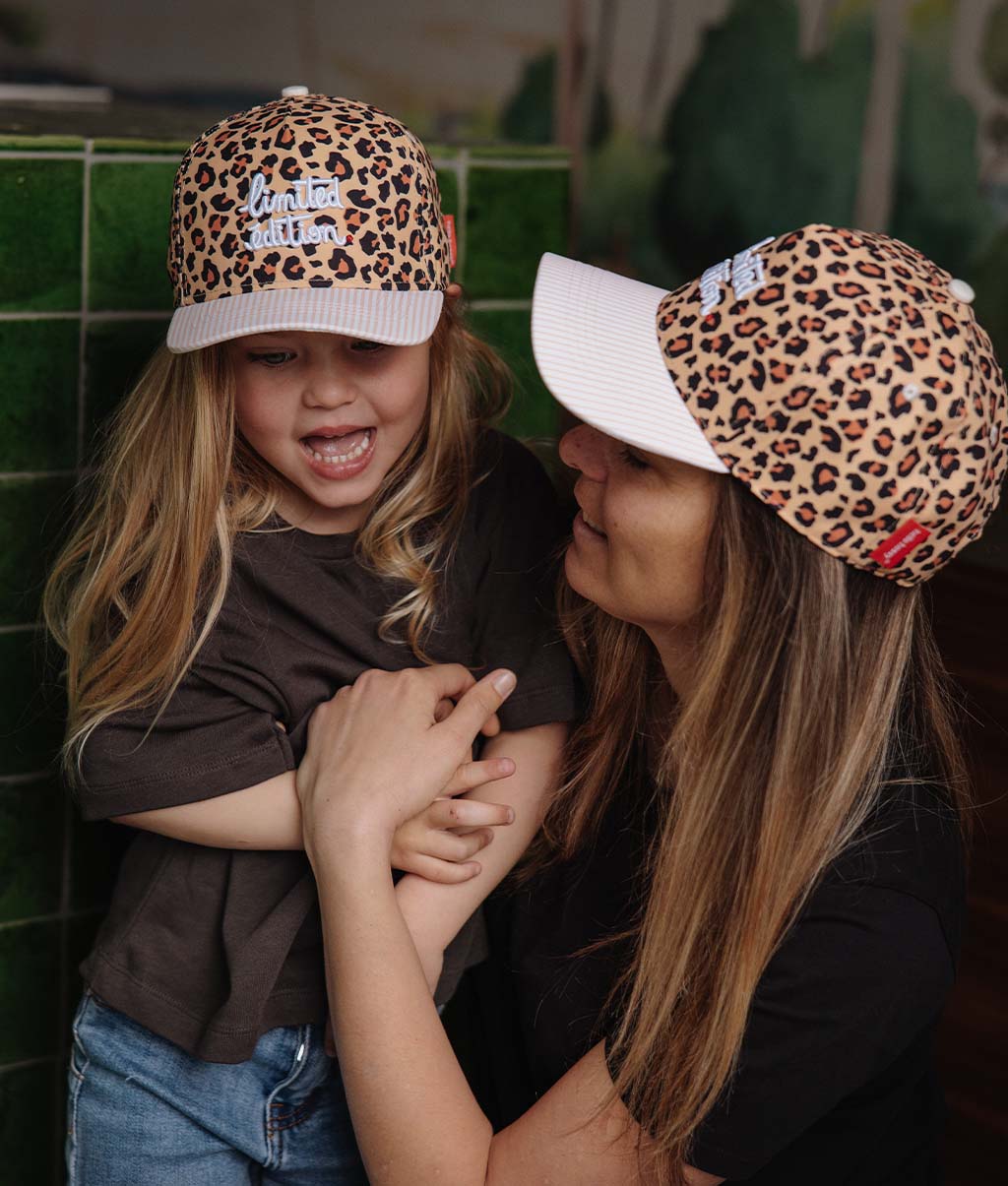 Cappellino Mamme-Bambini Leopard #6, visiera curva, matchy-matchy, eco-responsabile, dai 9 mesi, Cool Kids Only !