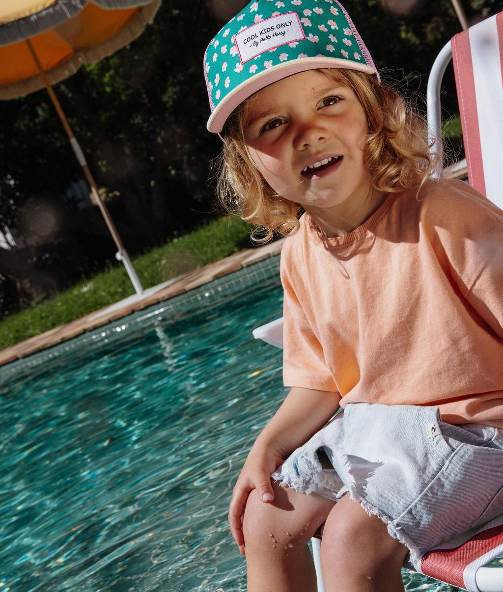 Cappellino bambino trucker verde fiori rosa stile estivo Hello Hossy