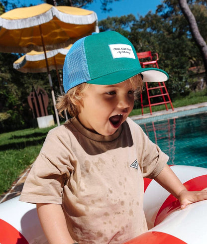 Cappellino bambino verde blu rete posteriore visiera curva Hello Hossy