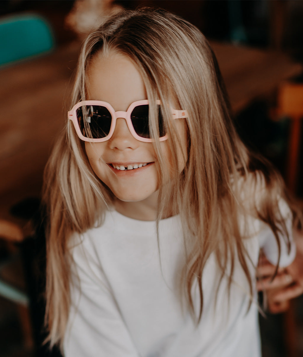Occhiali da sole bambini Hossy Jane, colorati, lenti categoria 3, UV400, lenti polarizzate, dai 2 anni, Cool Kids Only!