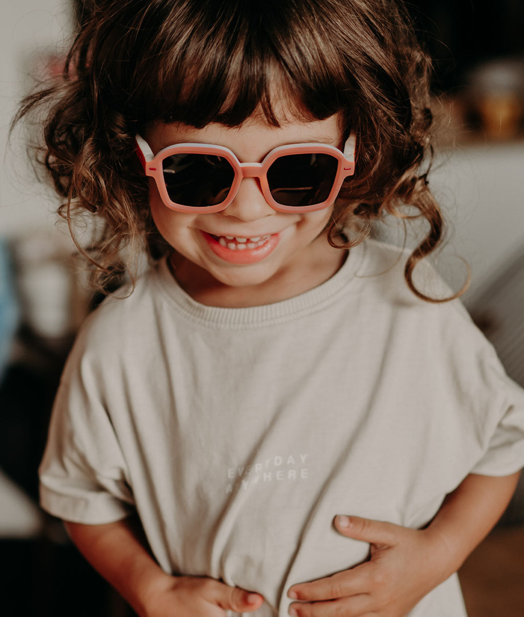 Occhiali da sole Bambini Hossy Vera, colorati, lenti categoria 3, UV400, lenti polarizzate, dai 2 anni, Cool Kids Only !