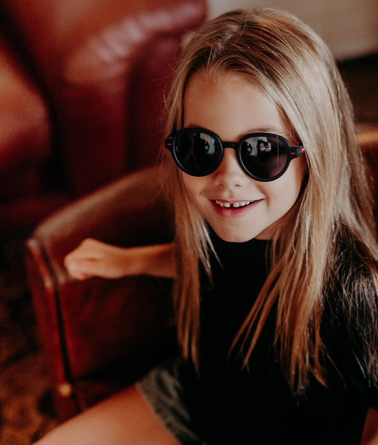 Occhiali da sole Bambini Megy James, colorati, lenti categoria 3, UV400, lenti polarizzate, da 2 anni, Cool Kids Only !