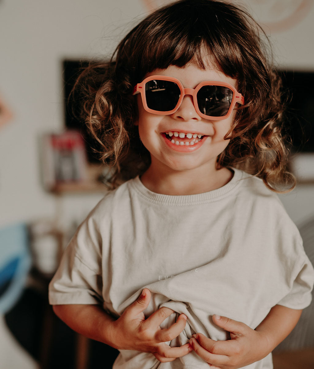 Occhiali da sole Bambini Hossy Vera, colorati, lenti categoria 3, UV400, lenti polarizzate, dai 2 anni, Cool Kids Only !