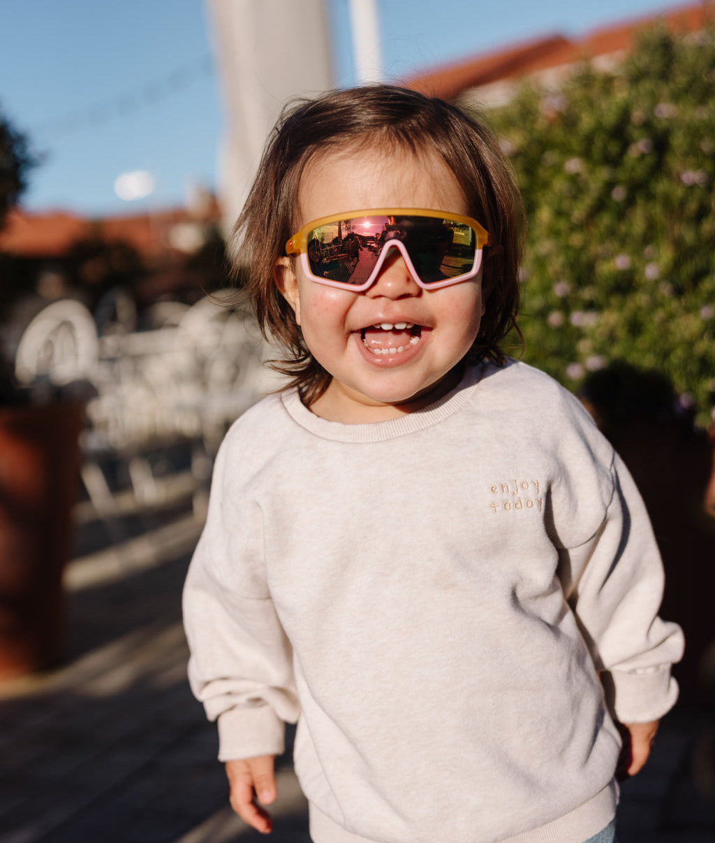 Occhiali da sole per bambini arancioni e rosa, lenti a specchio, forma sport Hello Hossy