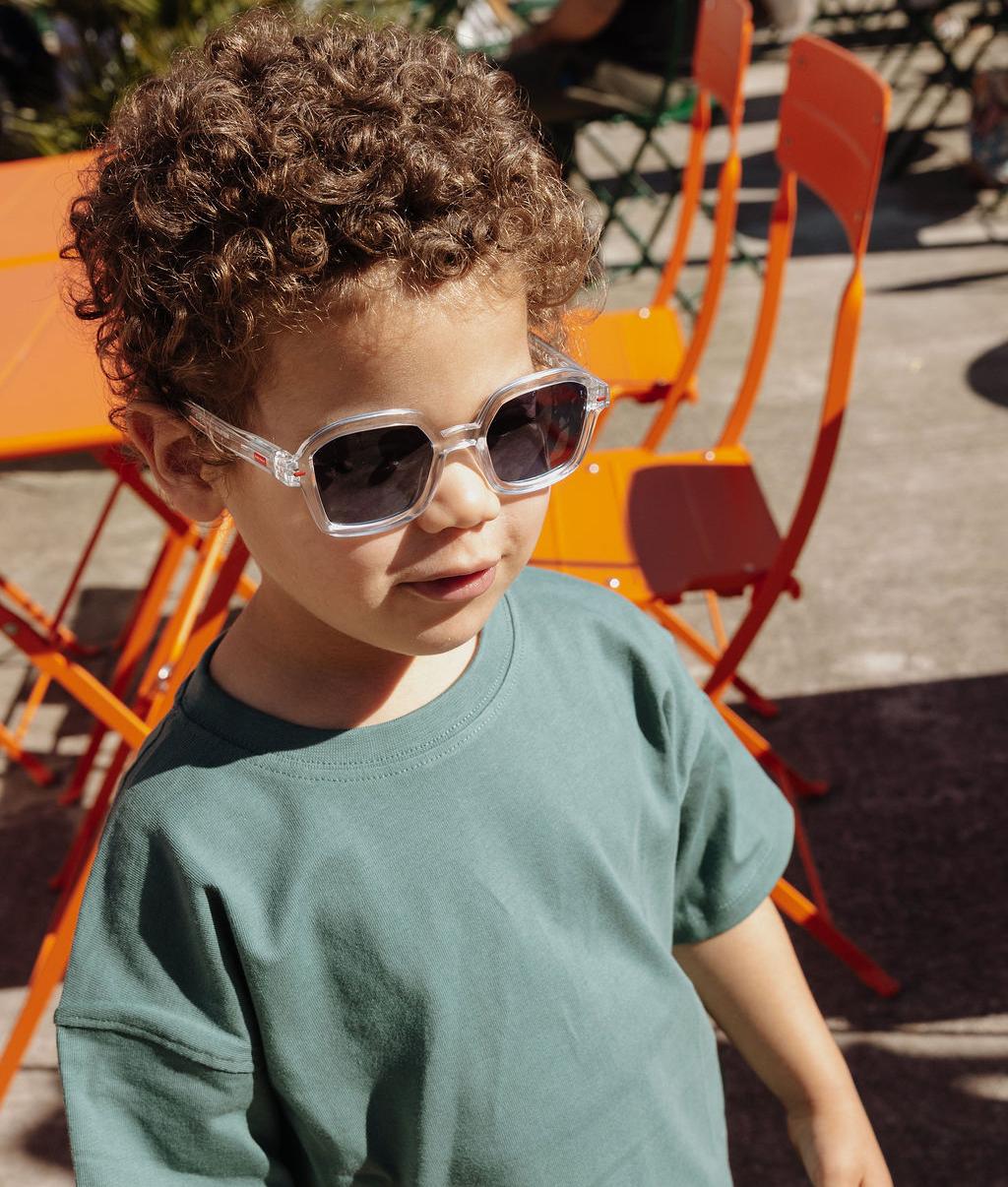Occhiali da sole bambino bianco trasparente forma quadrata lenti scure Hello Hossy