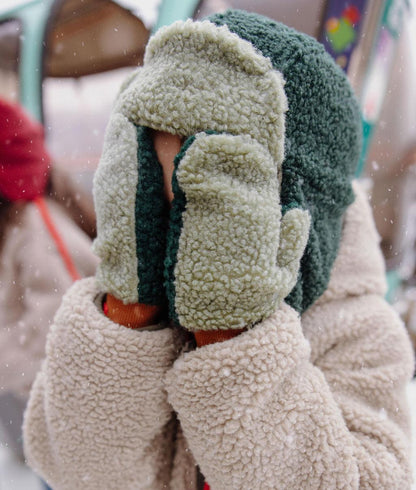 Muffole in pile Heaty Neo - zoom prodotto - foto lifestyle – Hello Hossy
