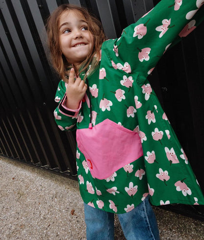 Poncho antipioggia bambino verde motivo a fiori tasca a marsupio rosa Hello Hossy