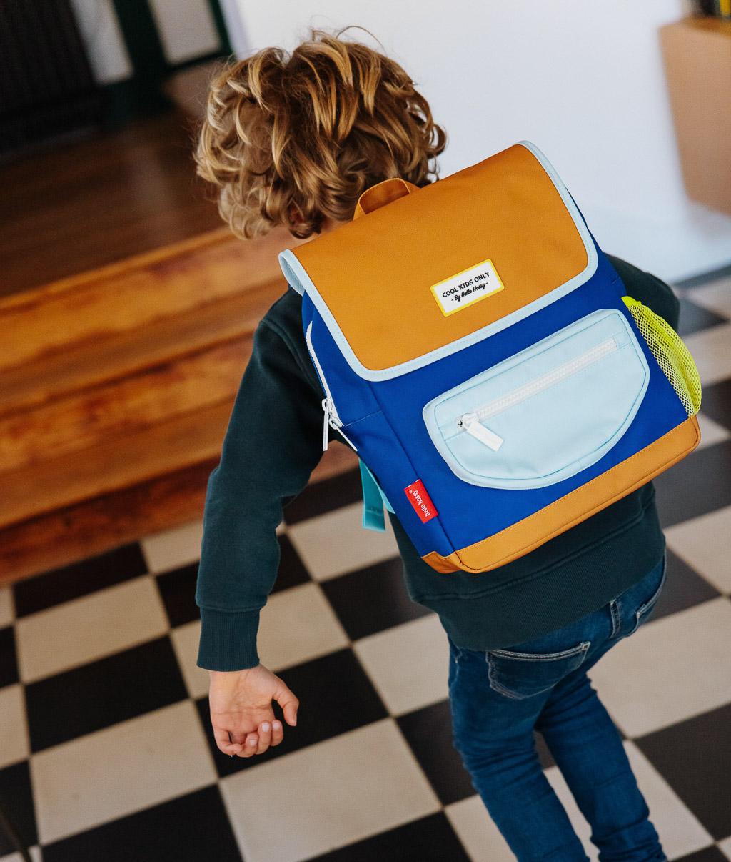 Zaino per bambini blu chiaro marine con tasca frontale arancione Hello Hossy