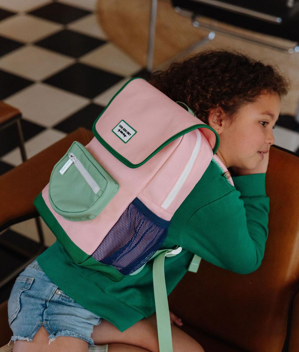 Zaino per bambini rosa con dettagli verdi e tasca a rete Hello Hossy