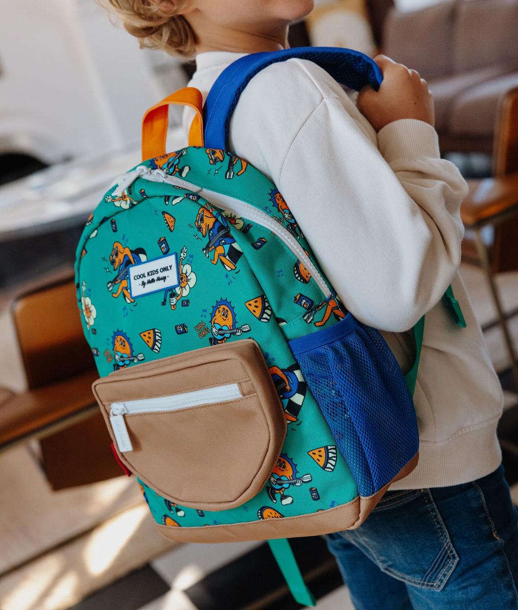 Zaino da bambino verde con motivo animali e tasca beige Hello Hossy