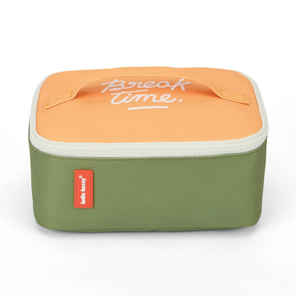 Borsa pranzo per bambini verde con coperchio arancione e scritta Hello Hossy