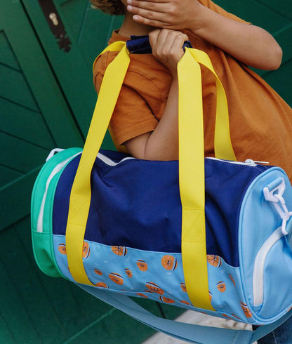 Borsa sportiva bambino blu verde arancione motivo sport manici gialli Hello Hossy