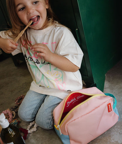 Beauty case bambino rosa, zip gialla, fodera rossa Hello Hossy