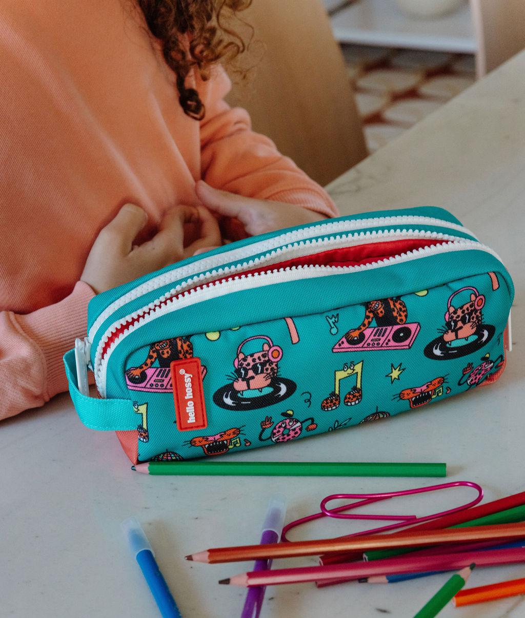 Astuccio scolastico bambino verde corallo con motivo animali e doppia zip Hello Hossy