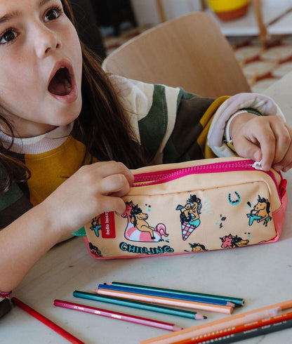 Astuccio scolastico per bambini giallo rosa con stampa unicorno multicolore Hello Hossy