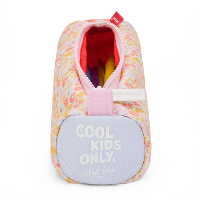 Astuccio scolastico per bambini Retro Flowers, materna ed elementari, Cool Kids Only!