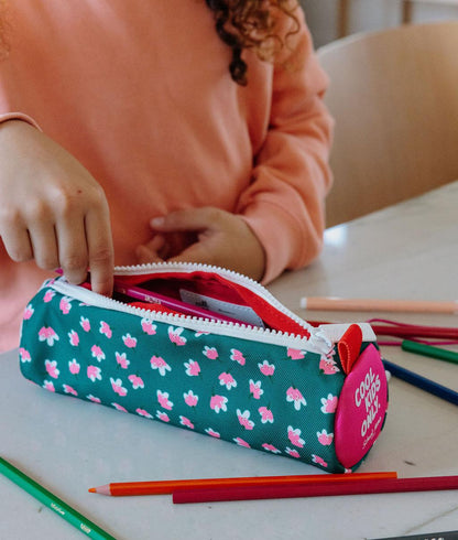 Astuccio scolastico per bambino verde, stampa fiori rosa, scritta Cool Kids Only Hello Hossy