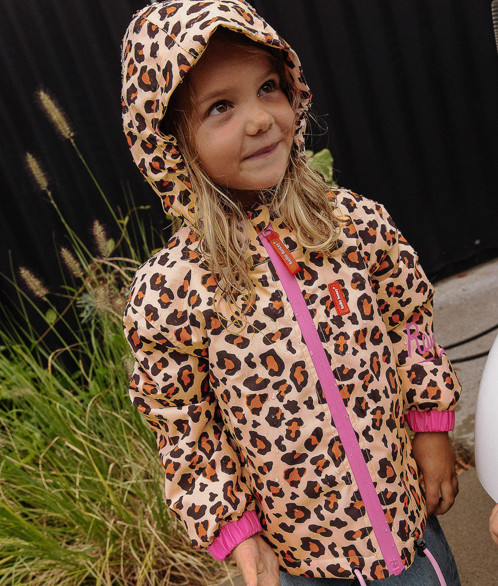 Giacca invernale per bambini con motivo leopard marrone e nero, zip rosa Hello Hossy