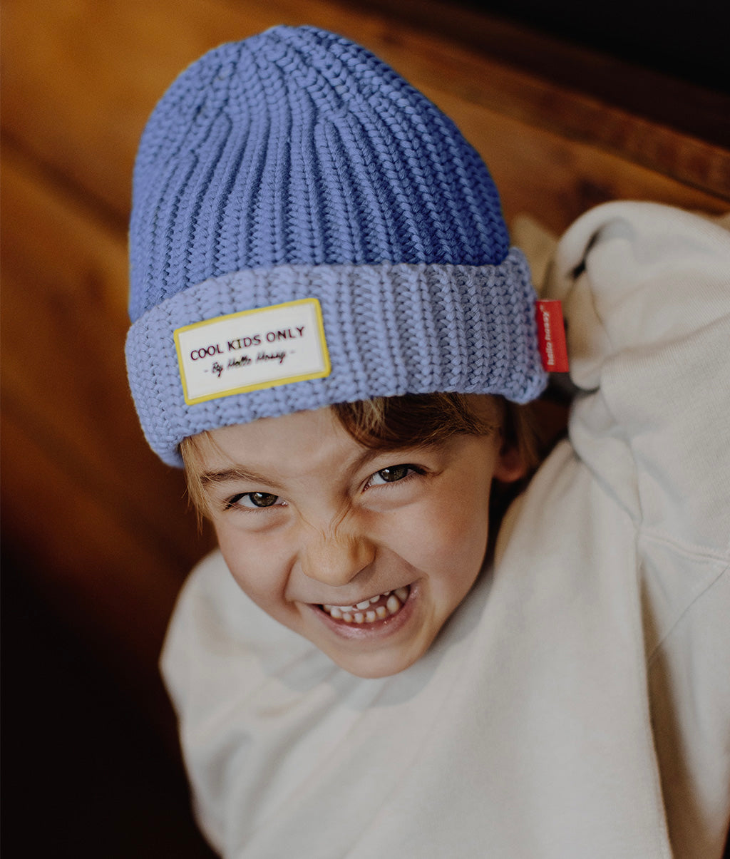 Berretto bambino blu messaggio ricamato Cool Kids Only Hello Hossy