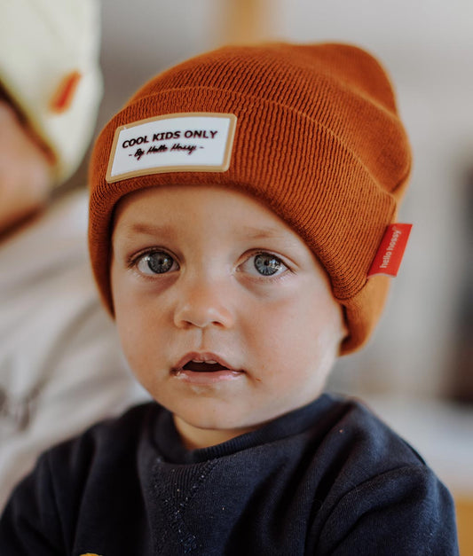 Berretto bambini Urban Cacao, 100% cotone biologico, dai 9 mesi, Cool Kids Only!