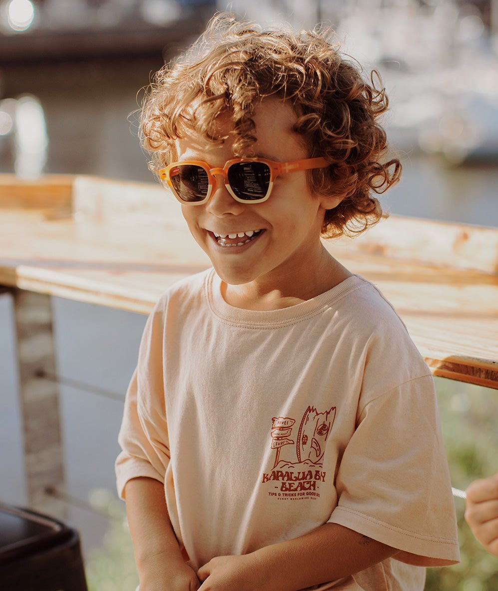 Occhiali da sole bambini Mini Tommy, colorati, lenti categoria 3, UV400, lenti polarizzate, dai 2 anni, Cool Kids Only!