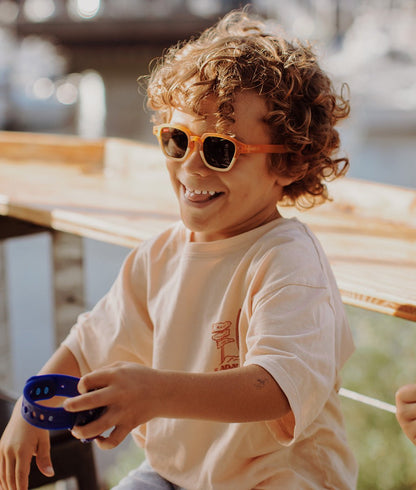 Occhiali da sole bambini Mini Tommy, colorati, lenti categoria 3, UV400, lenti polarizzate, dai 2 anni, Cool Kids Only!